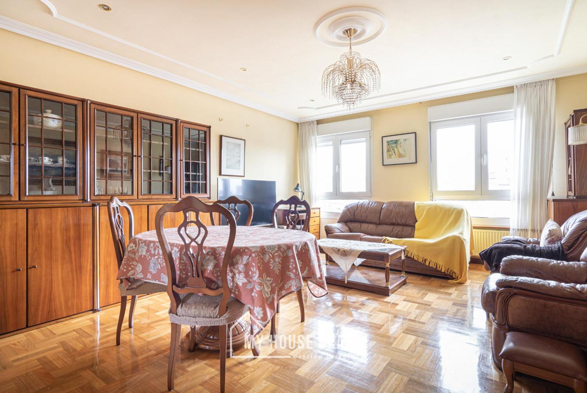 Myhousespain - Amplio Apartamento Con Vistas En Pleno Centro Gijon Ngoại thất bức ảnh